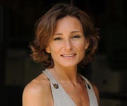 Aude Maillard : docteur en pharmacie, diplômée de la faculté de pharmacie de Tours.