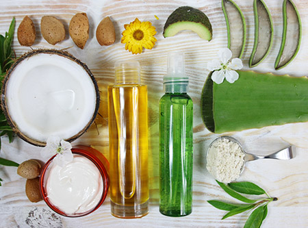 Comment prendre soin des cheveux secs, frisés et crépus de mon enfant naturellement ?