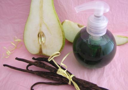 Recette Bulle de douche fruitée & gourmande : Poire & Vanille