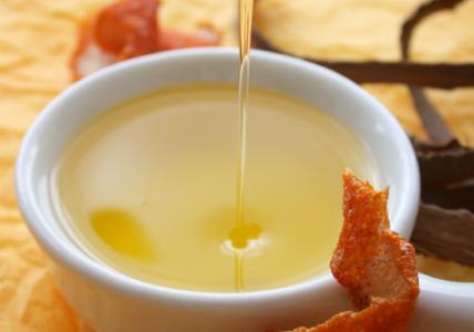 Recette Huile de massage aphrodisiaque pour homme au Bois de siam