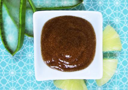 Recette Gel nettoyant et exfoliant visage Ananas & Rose Musquée