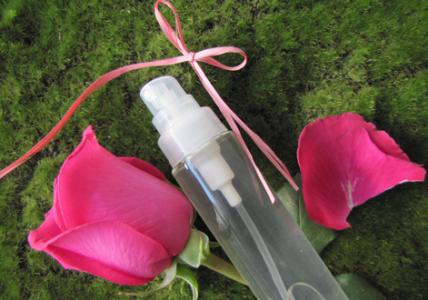 Recette Eau de Parfum Fraise et Fleurs de Rosiers pour Elle