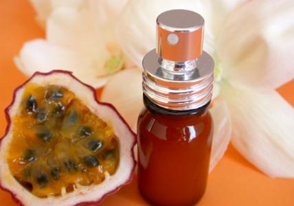 Recette Brume pour le linge aux Fleurs d'Oranger et de Frangipanier