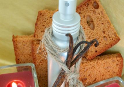 Recette Spray d'ambiance de noël Sapin et Pain d'épices