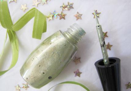 Recette Eye-liner nacré : Vert Anis