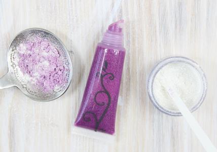 Recette Gloss violine pailleté pour petite fée