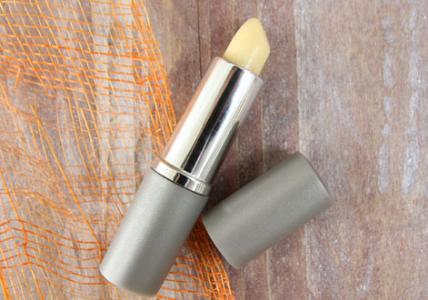 Recette Stick soin réparateur pour les lèvres à l'Abricot