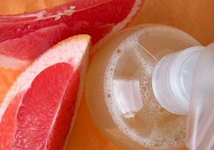 Recette Shampooing 2 en 1 pour cheveux indisciplinés