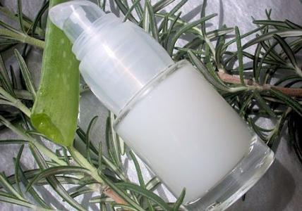 Recette Gel mains sans rinçage au Tea tree et Citron purifiants 