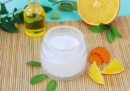 Recette Crème de beauté pour le corps à l'huile de Camélia