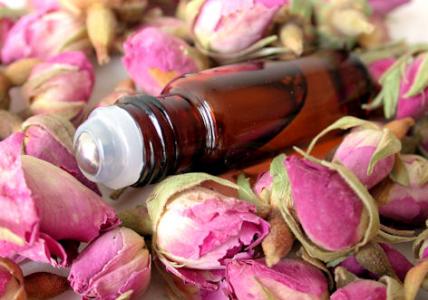 Roll-on jeunesse pour le contour des yeux