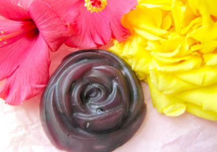 Recette Savon à l'huile essentielle précieuse de Rose