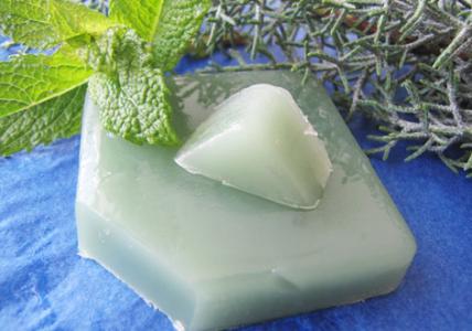 Recette Savon vivifiant pour homme Menthe poivrée & Cyprès bleu