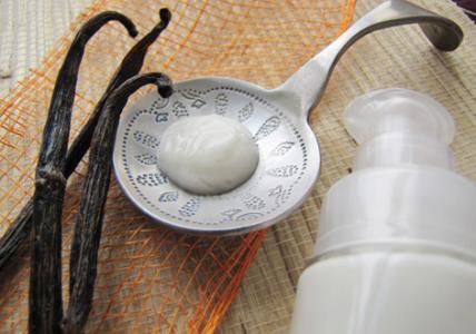Recette Crème fluide visage à la Vanille