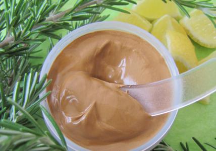 Recette Masque visage pour peaux mixtes au Romarin et au Citron purifiants
