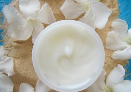 Recette Après-shampooing des îles Anti-crêpage de chignon