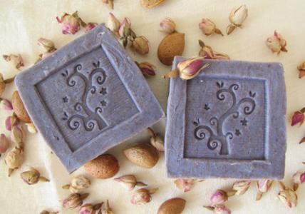 Recette Pain de savon exfoliant FIGUE & AMANDE