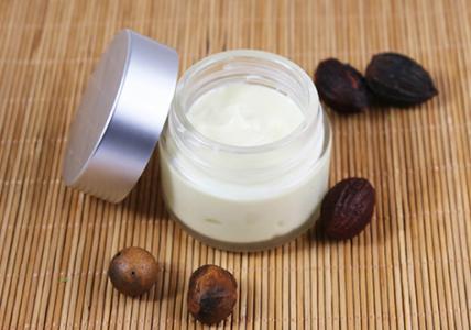 Recette Beurre nourrissant au Karité