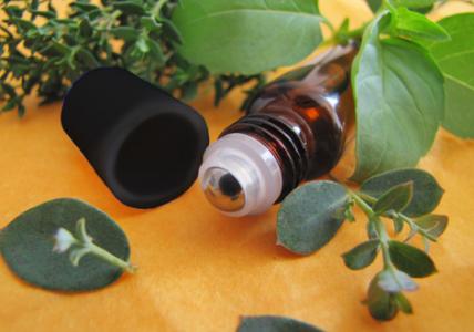 Recette Roll-on Ayurvédique "Hiver serein" tempes, nez & front