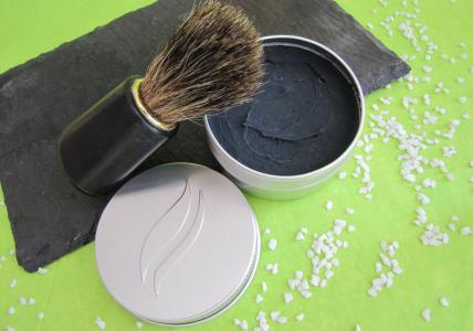 Recette Savon à barbe au Charbon végétal purifiant