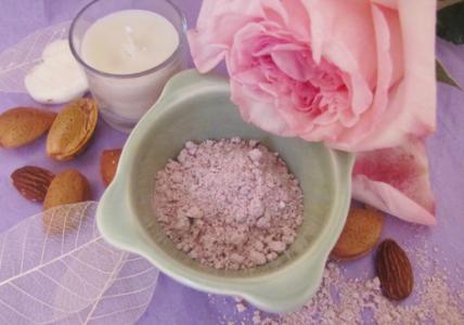 Recette Lait à la Rose pour le bain