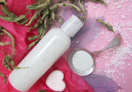 Recette Lait corporel "Verveine douce"aux actifs raffermissants