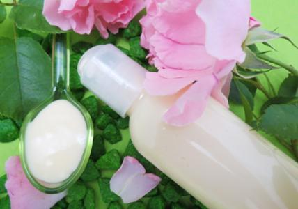 Recette Lait corps vergetures aux actifs réparateurs & tonifiants