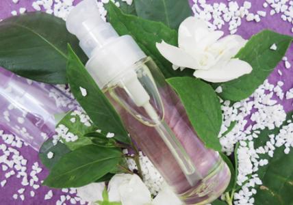 Recette Sérum lissant pour cheveux bouclés et indisciplinés