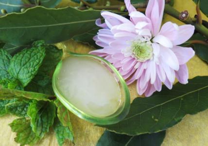 Recette Gel hydro-alcoolique aux huiles essentielles