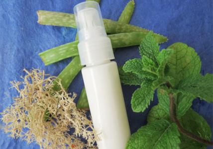 Contour des yeux désaltérant & repulpant