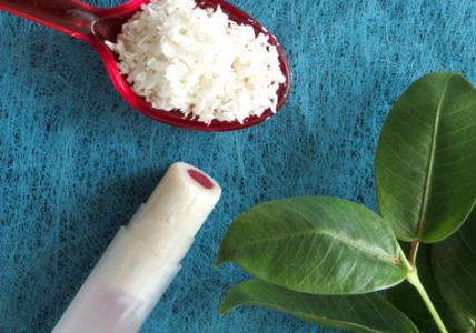 Recette Stick à lèvres bicolore Coco cœur Fraise des bois