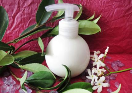 Recette Lait corporel parfumé aux fleurs du jardin