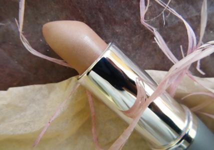 Recette Rouge à lèvres Nude Nacré