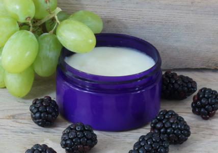 Recette Baume démaquillant solide Cueillette de mûres