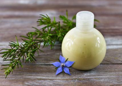 Recette Shampooing crème "Force et brillance" à l'huile végétale de Bourrache