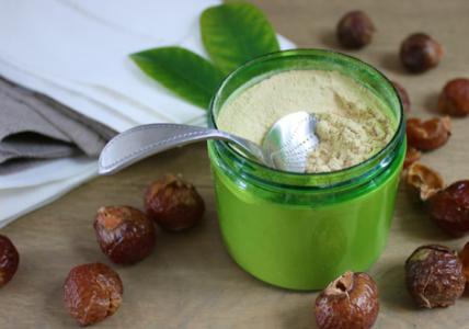 Lessive en poudre maison naturelle Litsée & Reetha