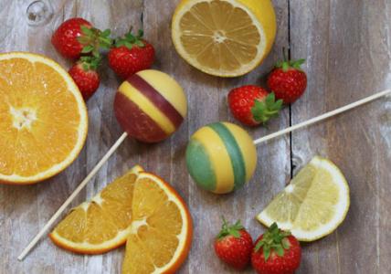 Recette Sucettes de savon Pomme & Citron et Fraise & Orange