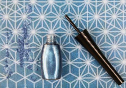 Recette Eye-liner simplissime Blue Jean