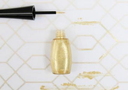 Recette Eye-liner simplissime Gold shine