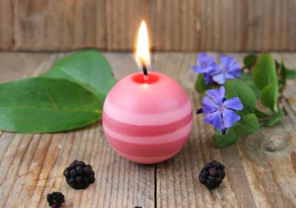 Recette Bougie boule exquise aux fruits rouges