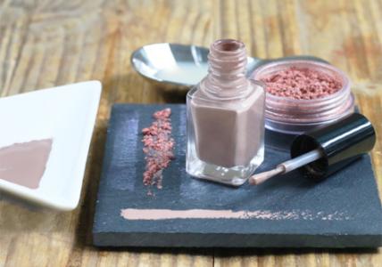 Recette Vernis à ongles Taupe Délicat