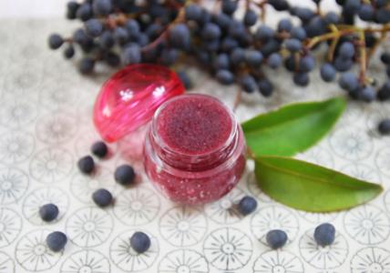 Recette Scrub des lèvres gourmandise Cerise noire