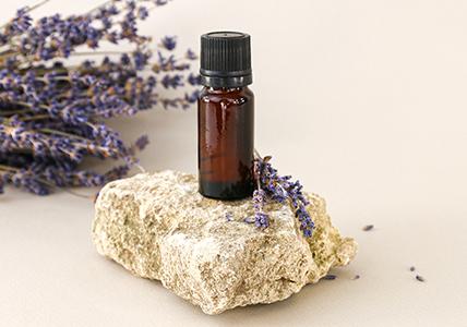 Recette Composition parfumée à diffuser "Bois précieux"