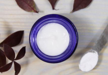 Recette Soin de nuit pour les lèvres à l'acide hyaluronique