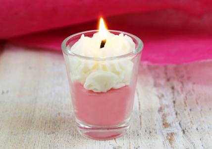 Recette Bougie Chantilly sur coulis de Fraise
