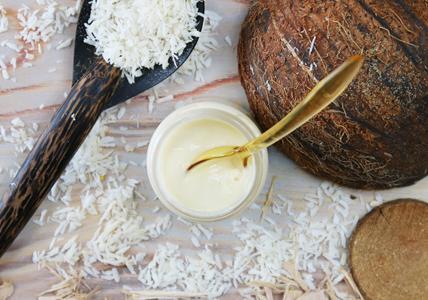 Recette Soin longueurs et pointes à l'huile essentielle précieuse de Bois de Hô