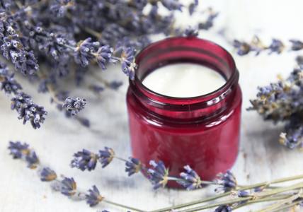 Recette Crème bienfaisante pour les mains à la lavande