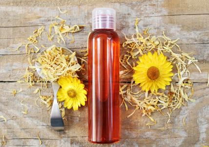 Recette Eau micellaire Calendula pour peaux délicates