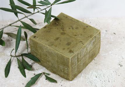 Recette Savon de Marseille détachant à la terre de Sommières