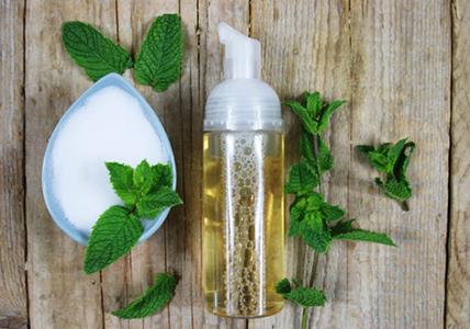 Recette Mousse de douche hydratante et rafraîchissante à la Menthe poivrée